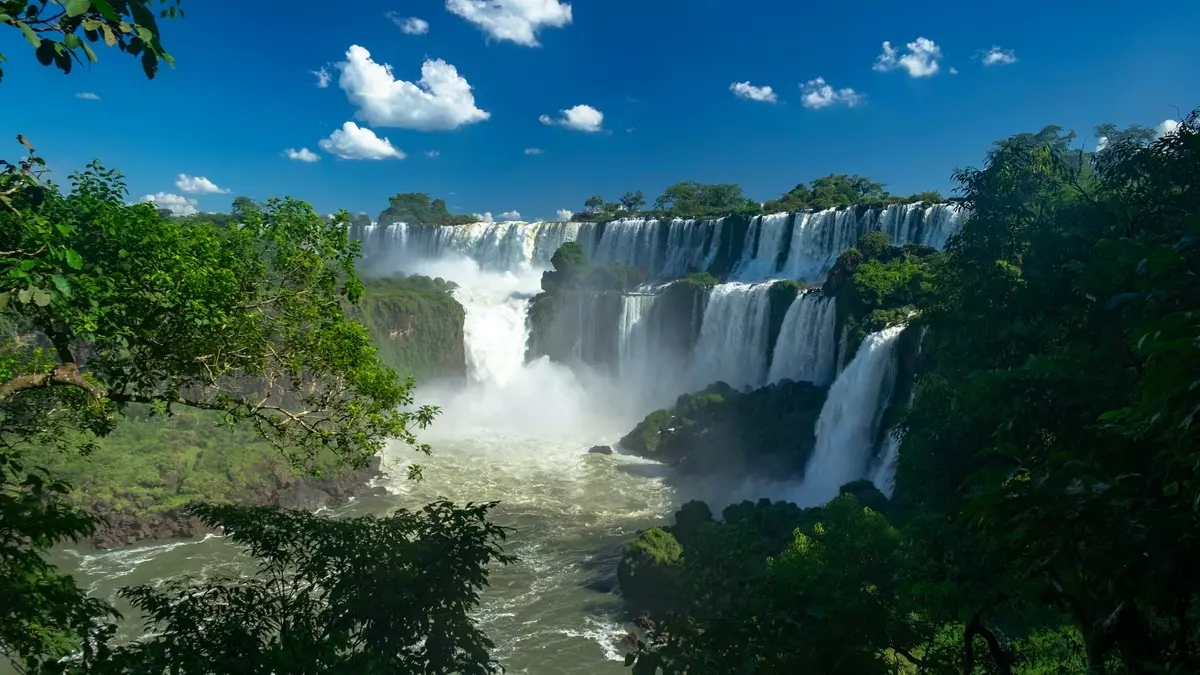 Argentine side of Iguazรบ Falls