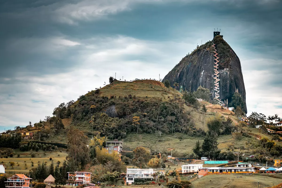 The Rock of Guatapรฉ