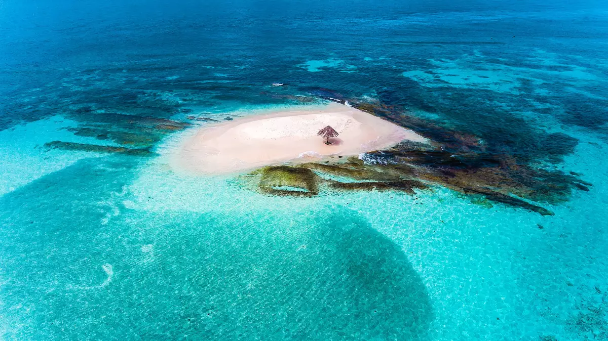 Mopion island